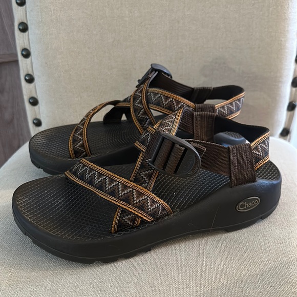 Chaco Other - Chaco Adjustable Woven Sandals Vibram Trail Outdoor Brown Size 7